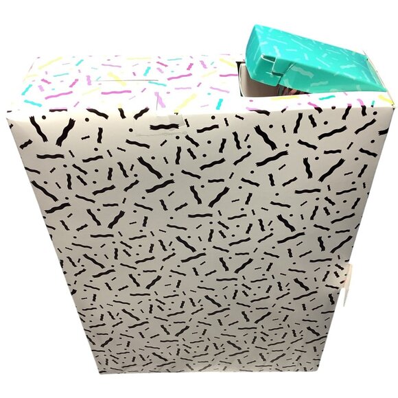 LOL Surprise OMG Doll Fashion Set With Accessories & Outfit - Picture 3 of 4